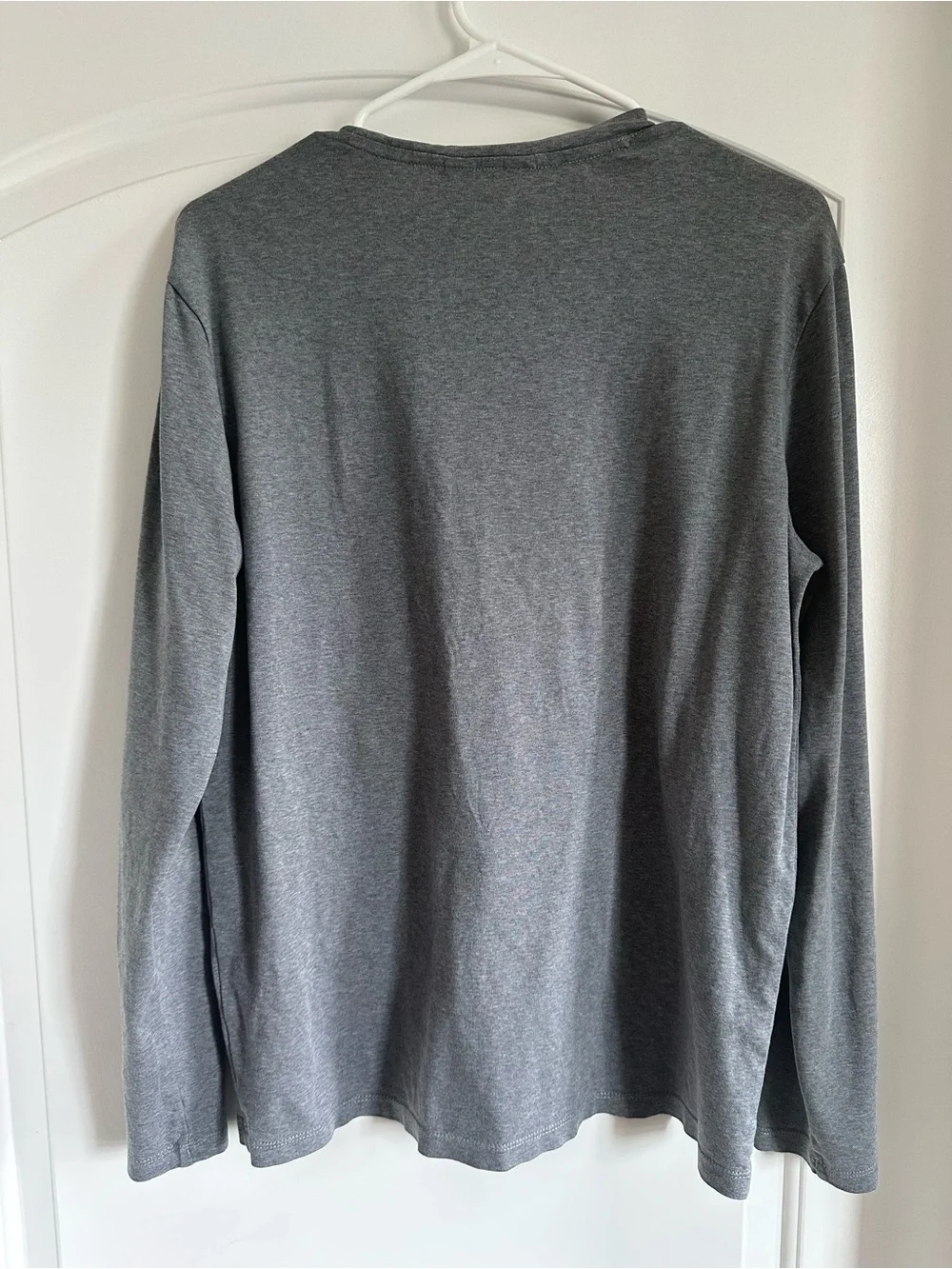 Banana Republic Men's Long Sleeve Crewneck Shirt - Gray